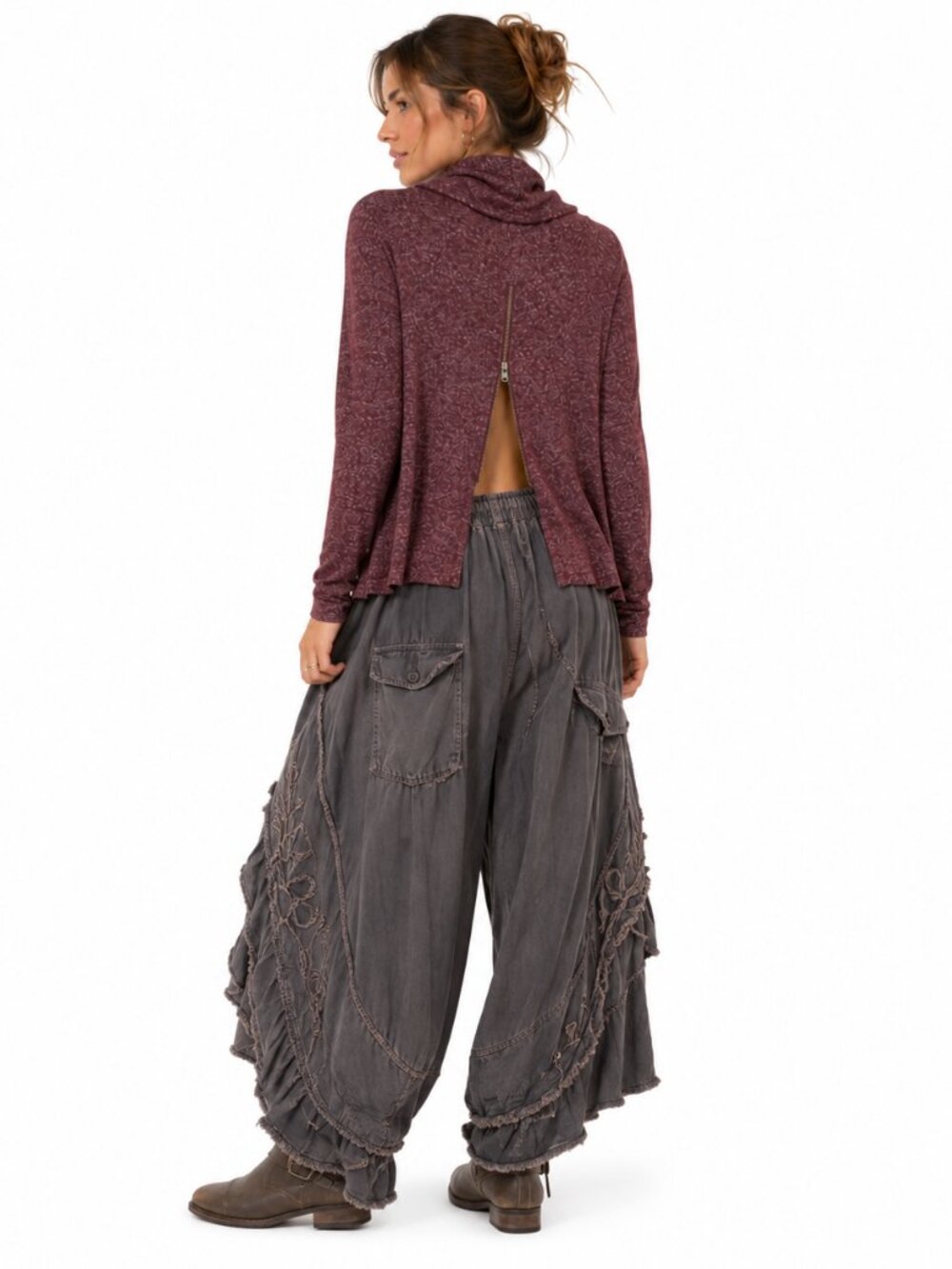 BKE Cowl Neck Knit Top Burgundy Oversized Zip Back Cozy Women M Lagenlook‎
